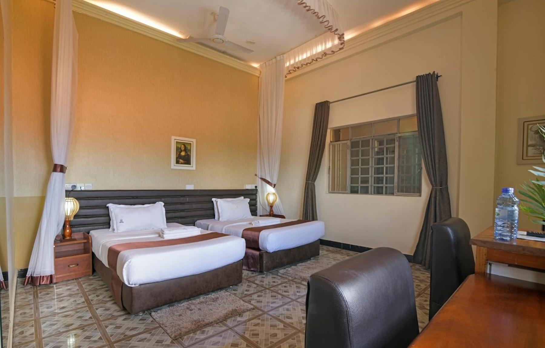 Hoima Buffalo Hotel Exterior foto