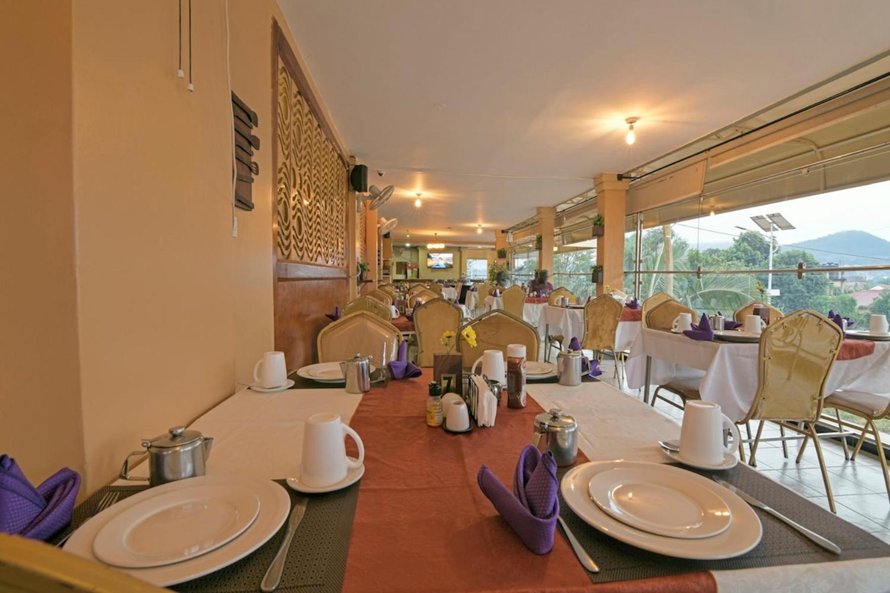 Hoima Buffalo Hotel Exterior foto
